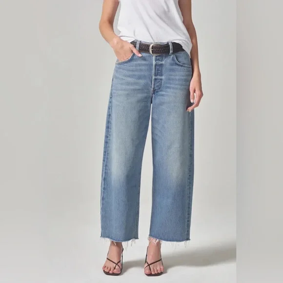 Citizens of Humanity Ayla Raw Hem Crop - Picture 2 of 10